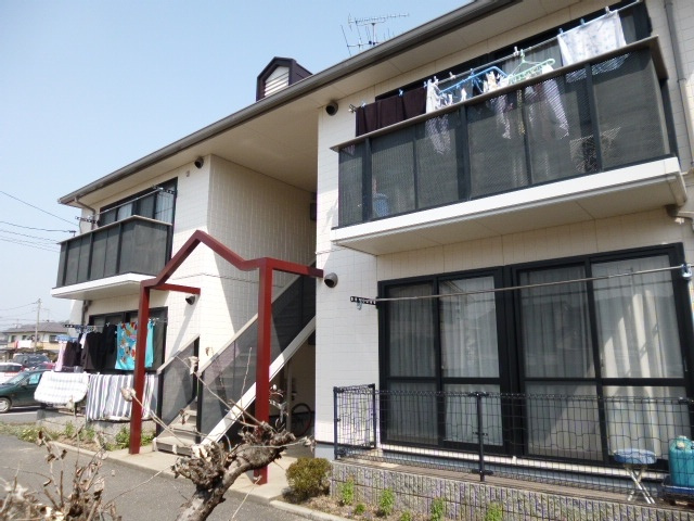 倉敷市吉岡のアパートの外観