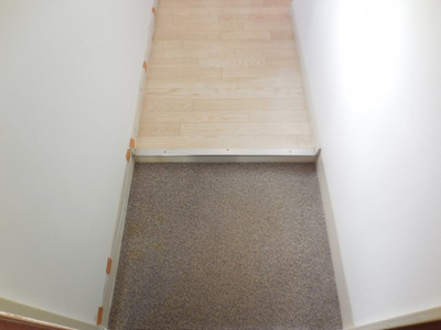 【玄関】 | 本町マンション | 玄関