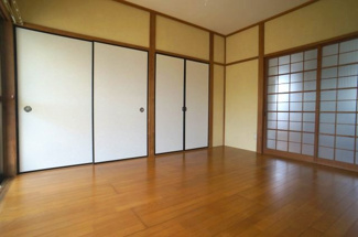 【居間・リビング】 | 大久保町・貸家