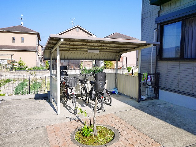 カモミール伏見Bのその他共用部分|駐輪場