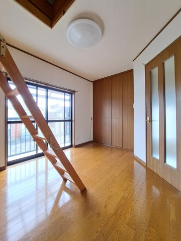 【内装】 | フォルス13 | きれいな洋室です