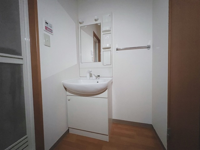 クレッシェンドの洗面所