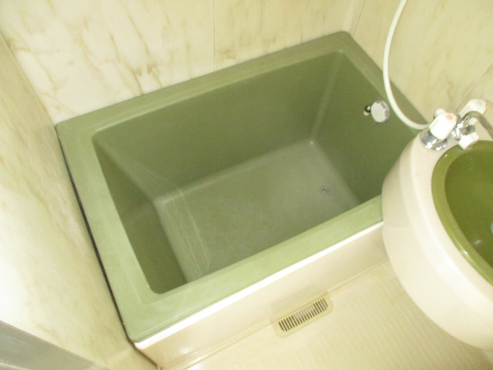 シティハイムアサノＢの浴室