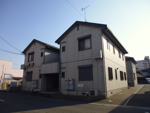 M,sレジェンドプラザの外観