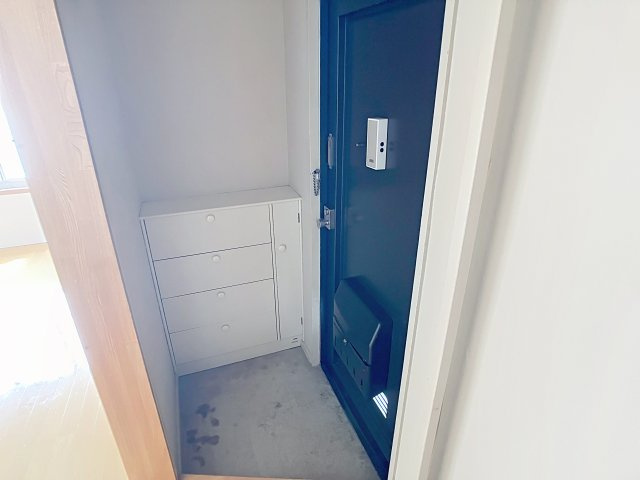 コーポサンシャインの玄関