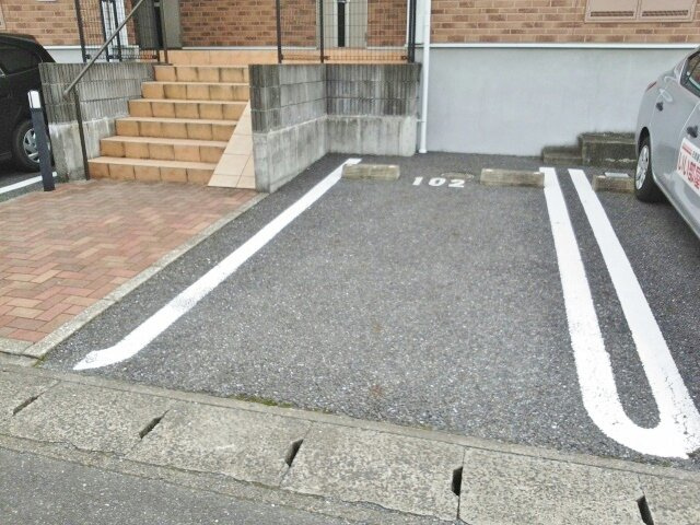 パーク　ピアの駐車場