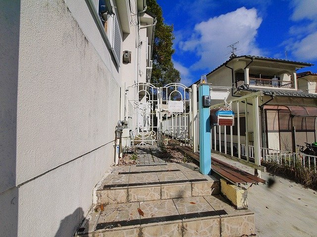 五条西2丁目一戸建のエントランス