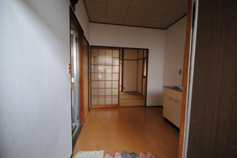 【玄関】