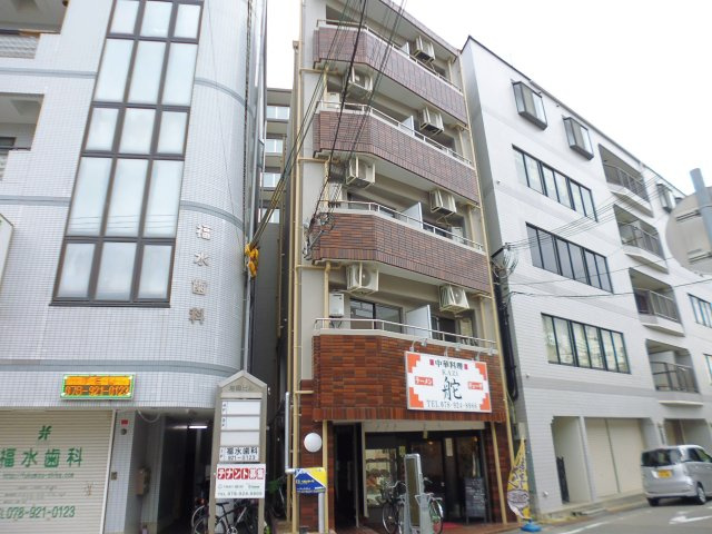 サングレイス西新町の外観|サングレイス西新町