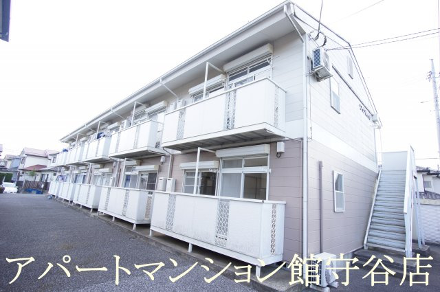 ヴィラ新守谷の外観