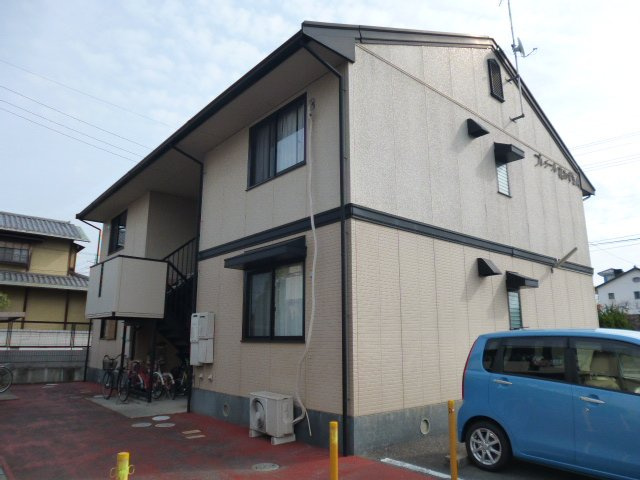 都窪郡早島町前潟のアパートの外観