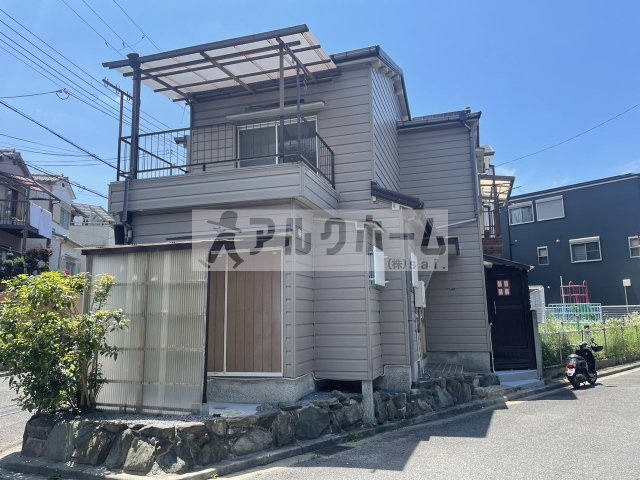 柏原市平野２丁目の一戸建て