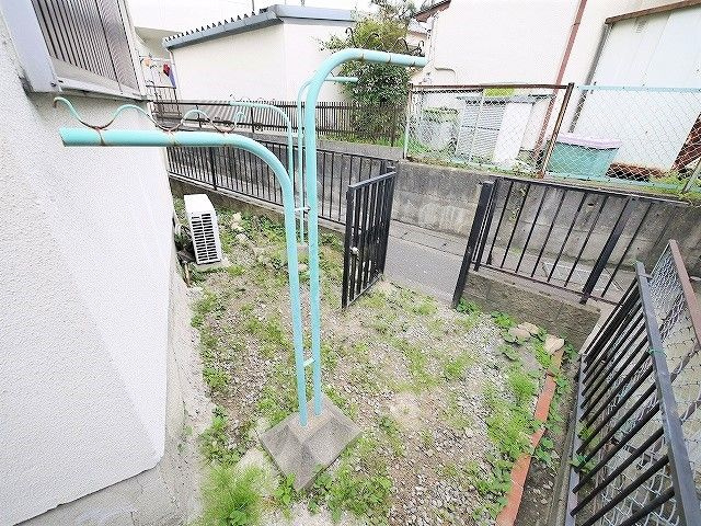 大西邸の庭|簡単な家庭菜園も楽しめるお庭です