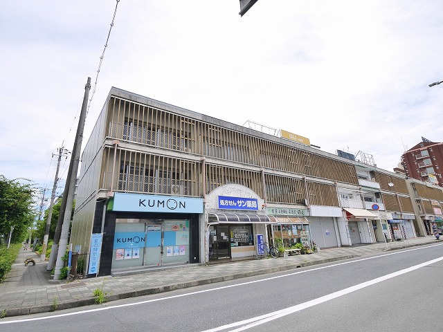 JR郡山駅前ビルの外観