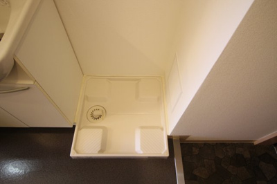 【設備】 | アペゼ・フィネス板宿 | 室内洗濯機置場