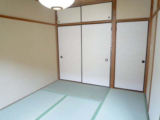 エミネント久米川の和室