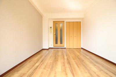 【洋室】 | ラ・ヴィスタ板宿