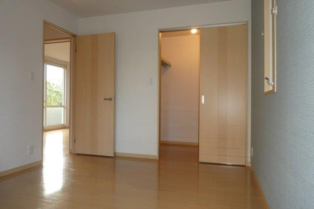 エッセ・ナイガイＡの収納|洋室