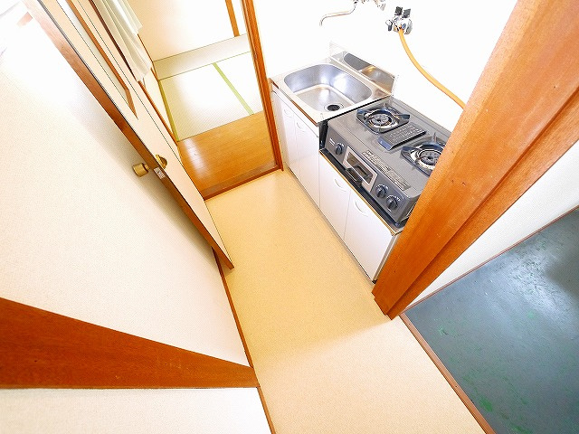 グリーンハイツⅠ（九条町）のキッチン|お料理しやすいキッチンです