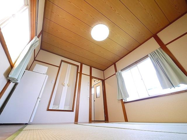 グリーンハイツⅠ（九条町）の和室|和室ならではの温かな和の空間で寛ぎの時間を過ごせます