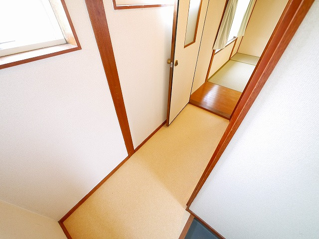 グリーンハイツⅠ（九条町）の玄関|きれいな玄関です