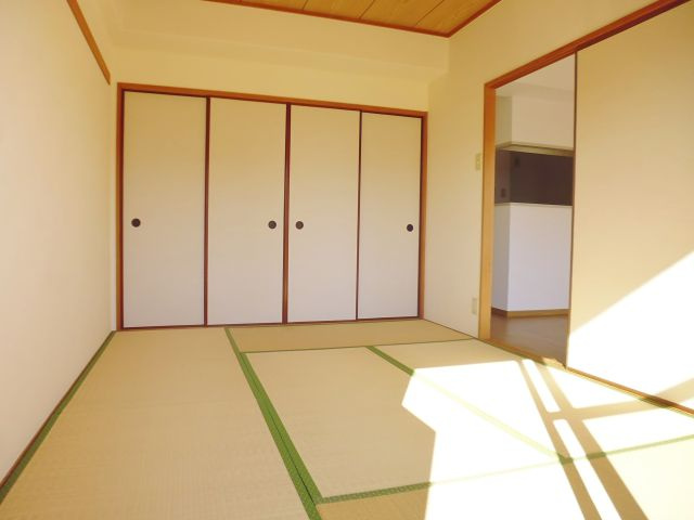 エスポワール西神戸の和室
