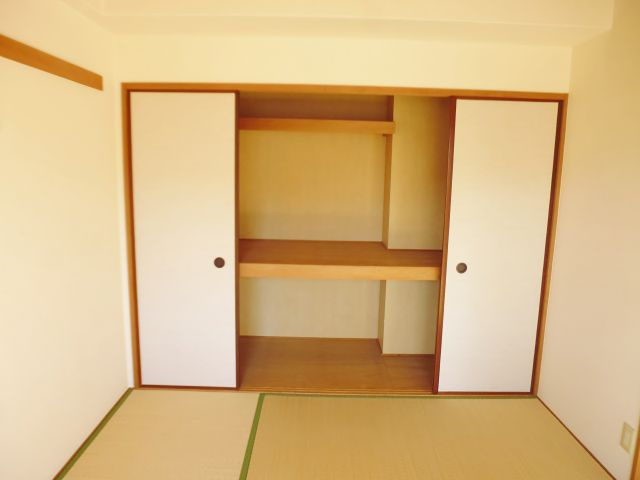 エスポワール西神戸の収納