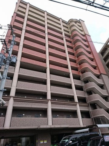 モントーレ天神セントラルスクエア