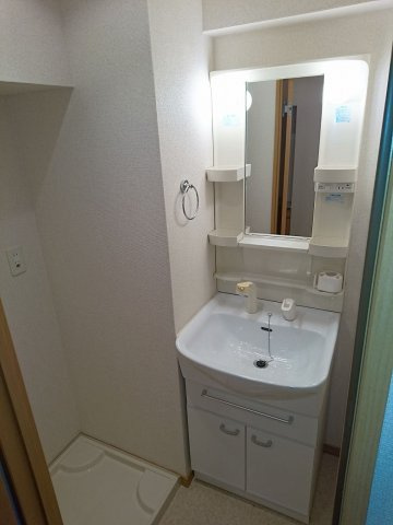 モントーレ天神セントラルスクエアの独立洗面台|モントーレ天神セントラルスクエア（1K）　洗面台