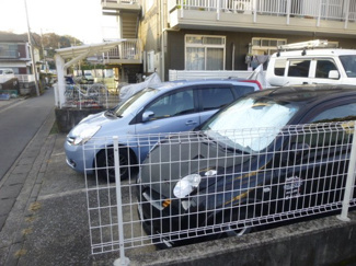 【駐車場】