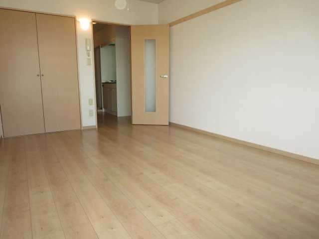 リリックコート鎌倉の洋室|反転タイプ