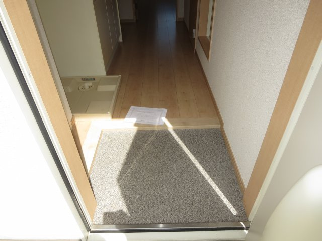 リリックコート鎌倉の玄関|反転タイプ