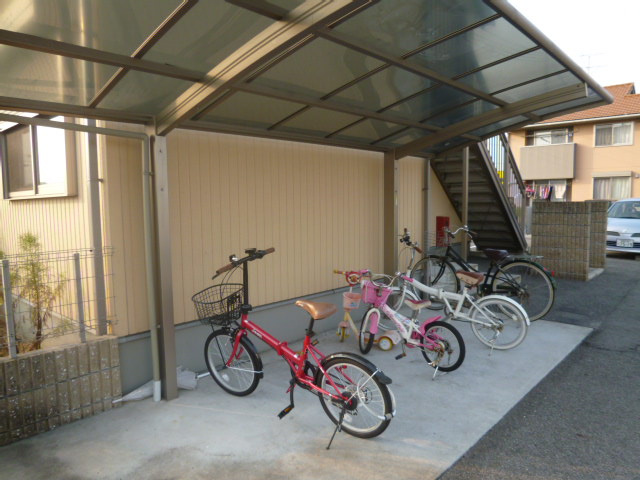 倉敷市片島町のアパートのその他共用部分|自転車置き場