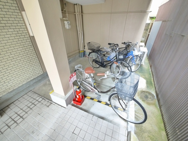 コーポ諏訪柳町のその他共用部分|駐輪場