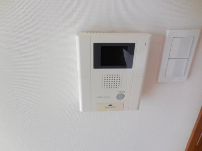 【設備】 | キューブコート | モニター付きインターフォン