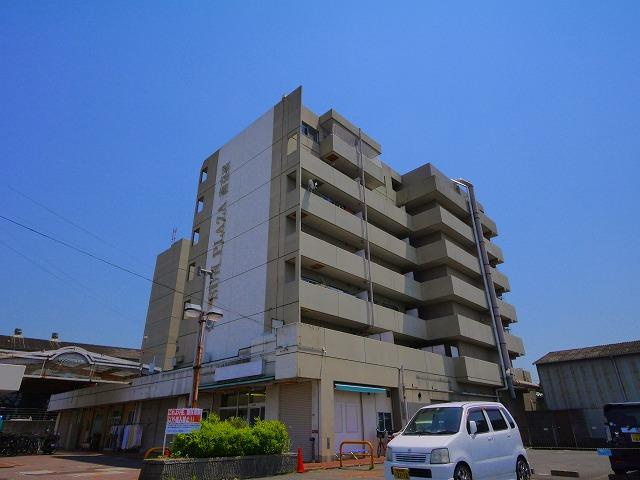 サンプラザ南京終の外観|外観もきれいです