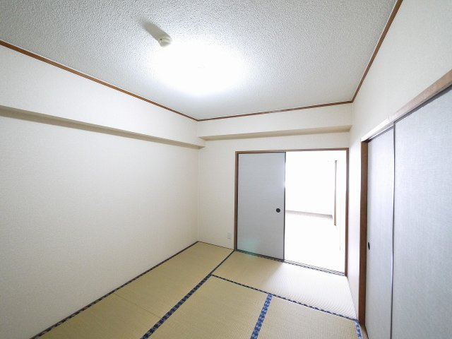 サンプラザ南京終の内装|中はこのようになっています