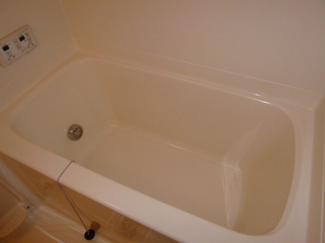 グラシアスの浴室|追い炊きバス