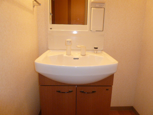 グラシアスの独立洗面台|洗髪洗面化粧台