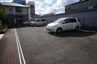 【駐車場】