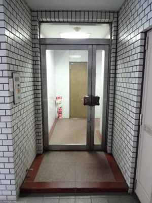 【エントランス】 | ホーユウパレス鶯谷駅前