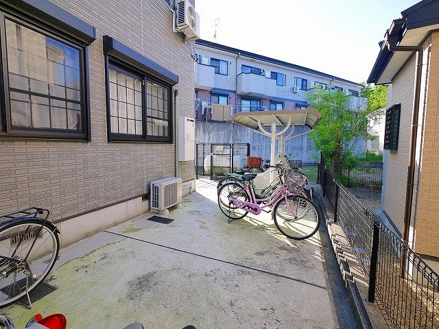 プリンシペ・カスガＡのその他共用部分|自転車置き場