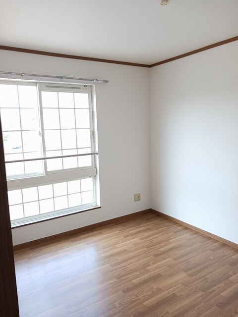 プラムフィールドAの洋室