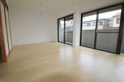 【居間・リビング】 | ガーデンヒルズ