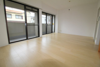 【居間・リビング】 | ガーデンヒルズ