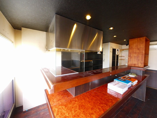 千曲ビルの内装