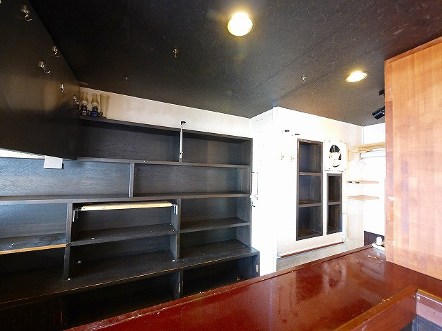 千曲ビルの内装