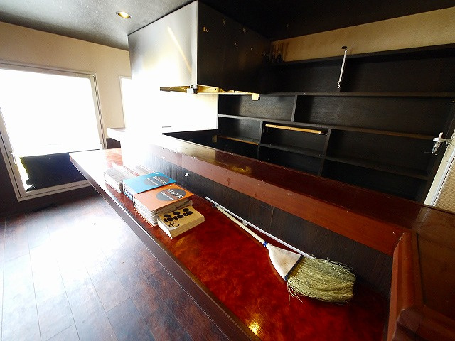 千曲ビルの内装