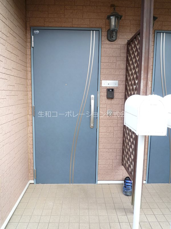 アジュールＡの玄関|ゆったりとした玄関です