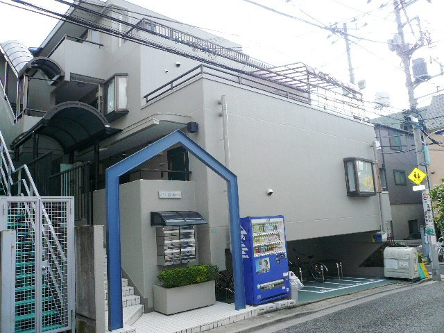 アトル本郷の外観